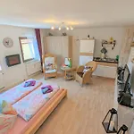 Zi2 - Urlaubsmagie - Flussblickwohnung Mit Pool& Sauna Apartment Sebnitz