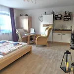 Urlaubsmagie - Muehlrad - Sauna & Saisonaler Pool Apartment *