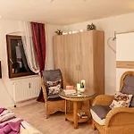 Zi2 - Urlaubsmagie - Flussblickwohnung Mit Pool& Sauna Sebnitz