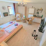 Zi2 - Urlaubsmagie - Flussblickwohnung Mit Pool& Sauna Apartment