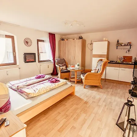 Zi2 - Urlaubsmagie - Flussblickwohnung Mit Pool& Sauna *