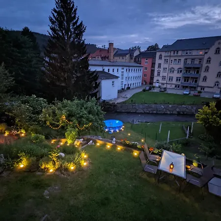 Urlaubsmagie - Muehlrad - Sauna & Saisonaler Pool Apartment Sebnitz